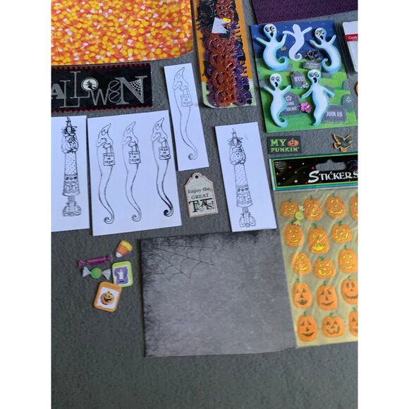 Halloween Scrapbooking & Crafting Kit - Picture 6 of 10
